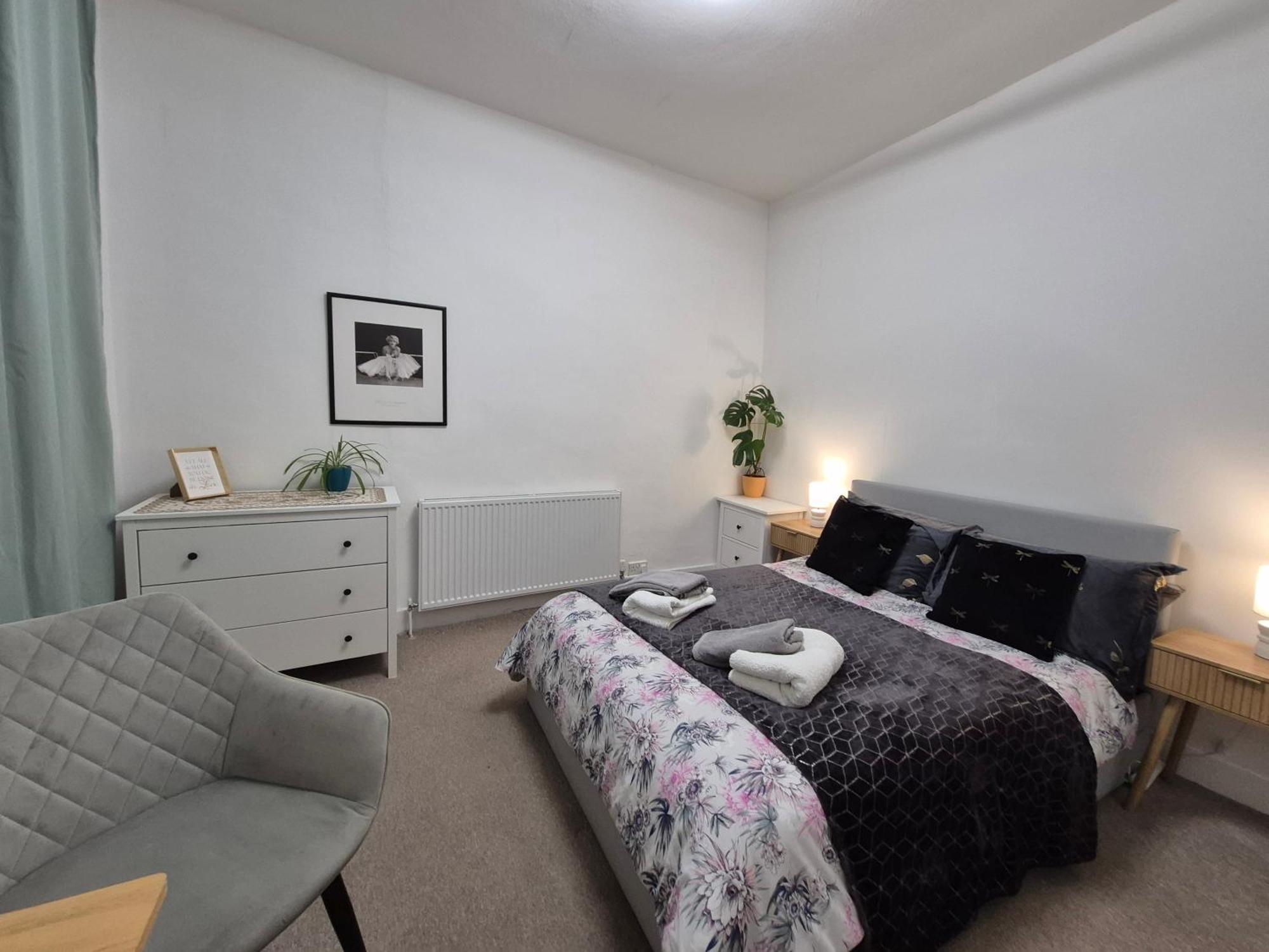 Апартаменты Stylish And Bright Flat In London N8 Turnpike Lane - Piccadilly Line Экстерьер фото